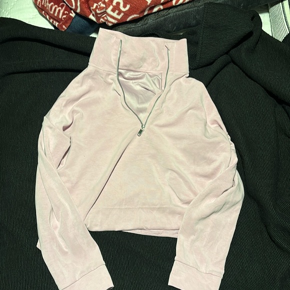 Athleta seasoft 3/4 zip - Picture 2 of 2